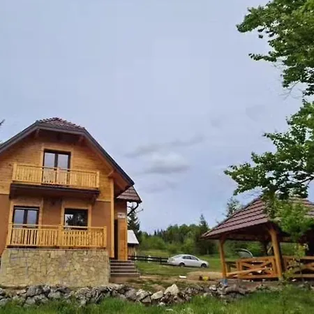 بيت للعطل Planinska Kuca Srna *