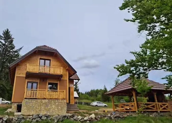 بيت للعطل Planinska Kuca Srna *